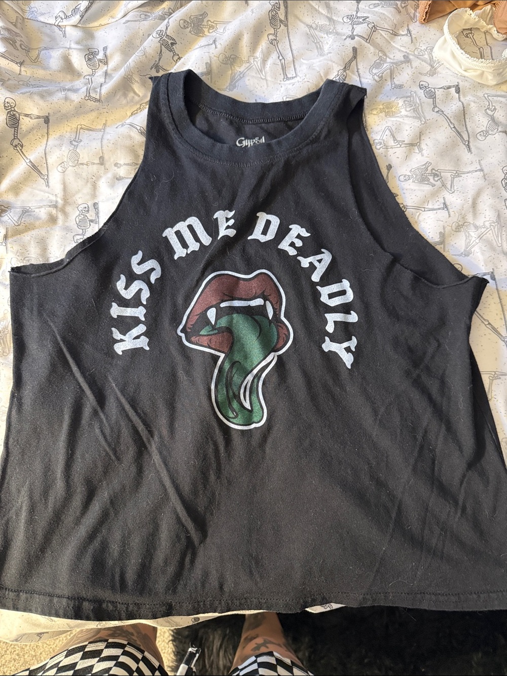 Kiss Me Deadly Black Reptile Graphic Crop Tank